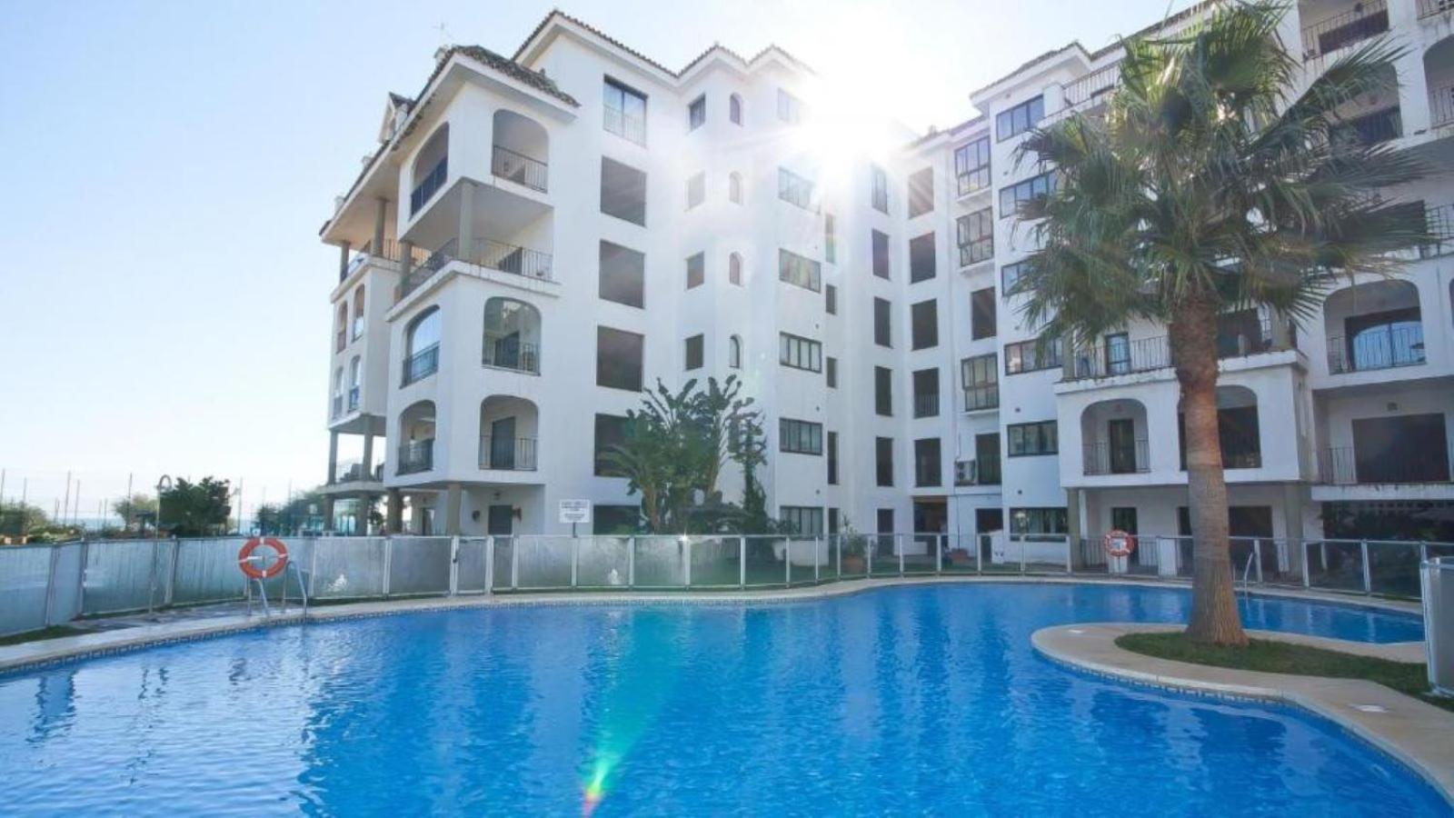 Duquesa Port Apartment Manilva Ngoại thất bức ảnh