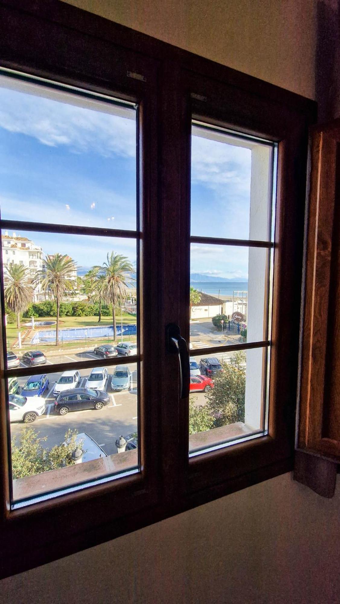 Duquesa Port Apartment Manilva Ngoại thất bức ảnh